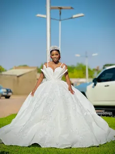 Robe en vente et location
