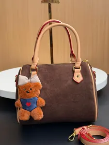 Sac à Main Velours Chic Chocolat avec Porte-Clés Ourson