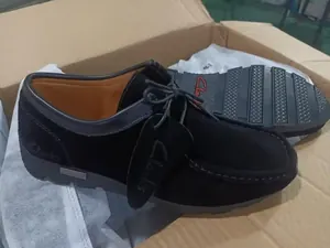 Chaussures homme style mocassin à lacets – Noir