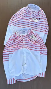 Chemise Homme à Rayures – Élégance & Modernité