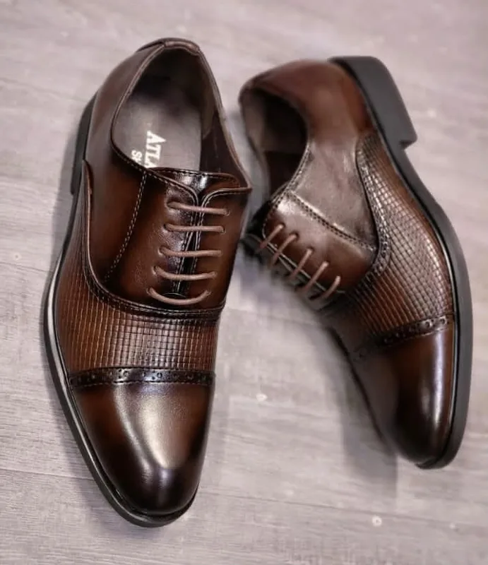 Chaussures de Ville Homme en Cuir – Élégance Classique à Lacets