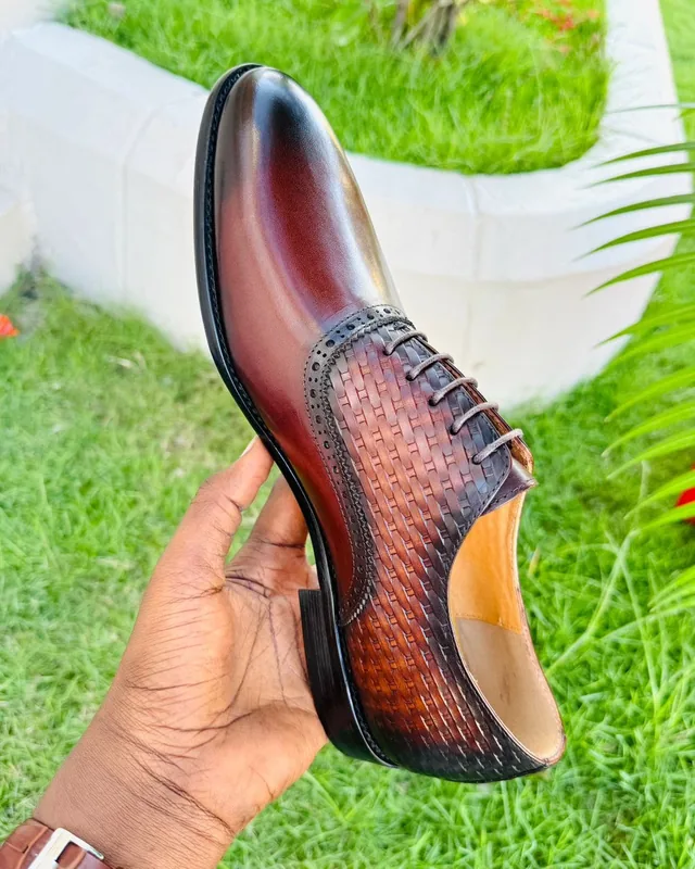 Chaussures Oxford Homme en Cuir Tressé – Bordeaux Patiné