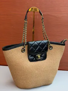 Sac Cabas Tressé Élégance Riviera – Beige & Noir