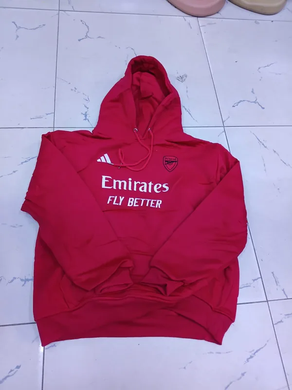 Sweat à Capuche Arsenal – Confort & Style