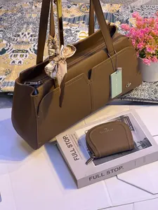 Sac Cabas Élégance Café avec Porte-Monnaie Assorti