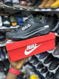 Chaussures de Sport Nike ACG Gore-Tex Homme – Noires