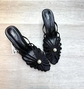 Mules Noires Perle Luxe