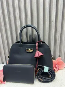 Sac à Main Élégant pour Femme avec Portefeuille Assorti et Bandoulière