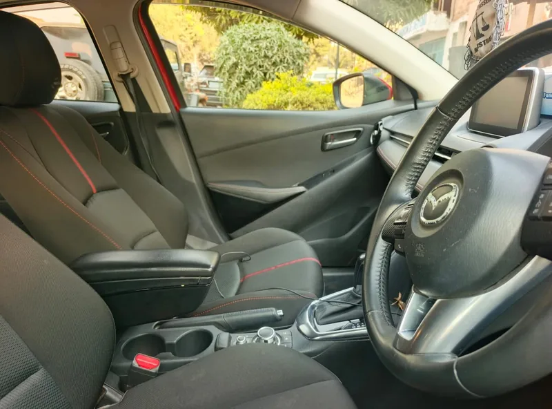 Mazda Demio 1.5 SKYACTIV – Neuve